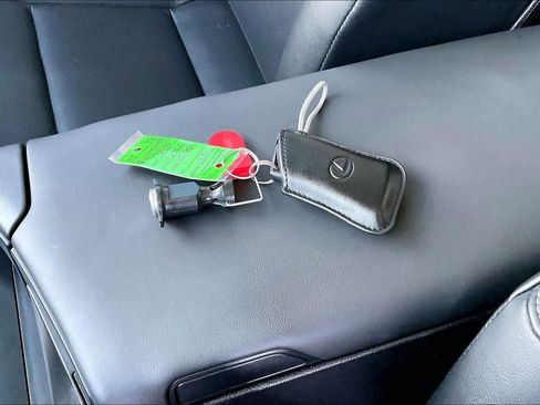 Certified 2024 Lexus ES 350 w/ Premium Package image 13