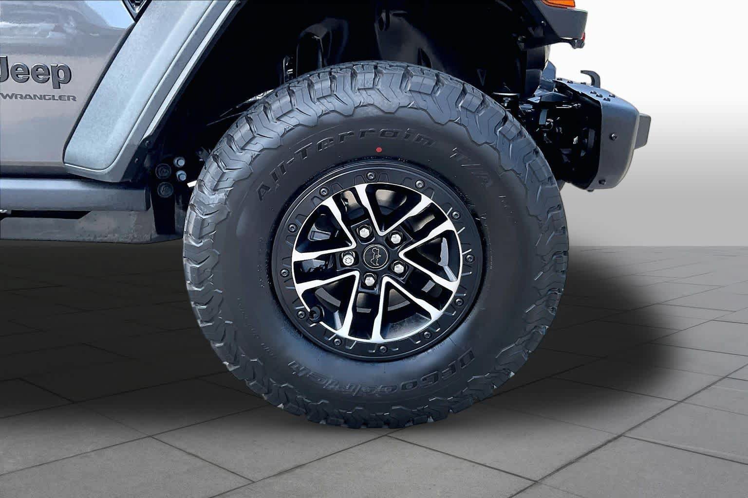 New 2027 Jeep Wrangler Unlimited Rubicon 392 AWD/4WD image 11