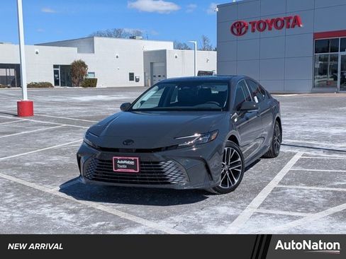 New 2026 Toyota Camry XLE image 1
