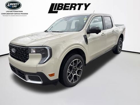 Used 2025 Ford Maverick Lariat image 3