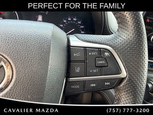 Used 2023 Toyota Sienna XSE w/ Protection Package (TMS) AWD/4WD image 15