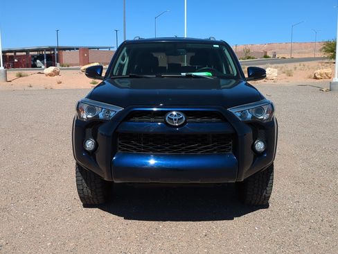 Used 2017 Toyota 4Runner SR5 Premium AWD/4WD image 8