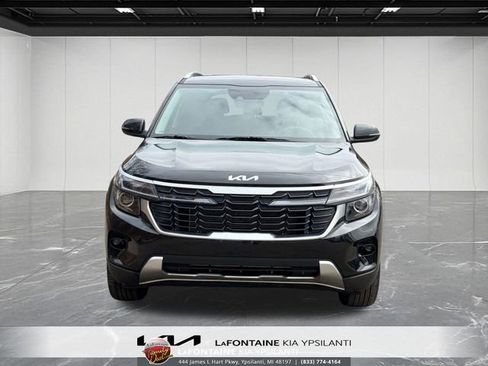Used 2025 Kia Seltos S image 3
