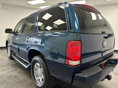 Used 2005 Cadillac Escalade AWD image 21