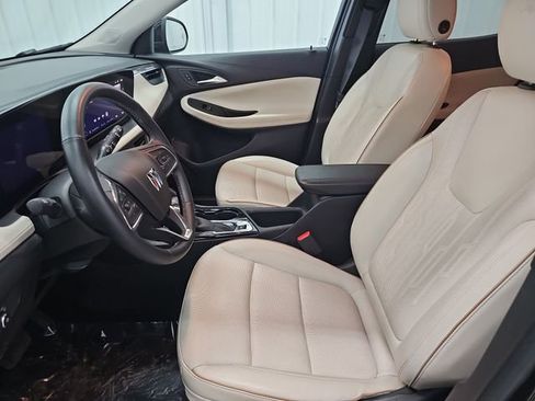 Used 2024 Buick Encore GX Avenir AWD/4WD image 9