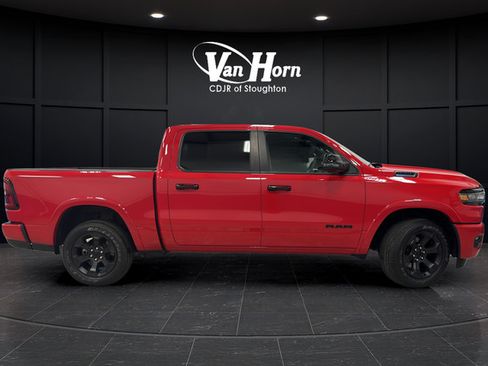 Used 2025 RAM 1500 Big Horn AWD/4WD image 8