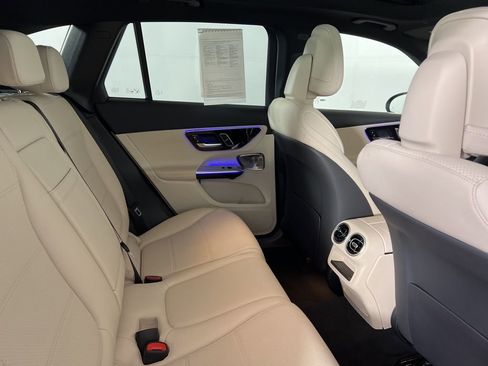 Certified 2025 Mercedes-Benz GLC 300 4MATIC image 15