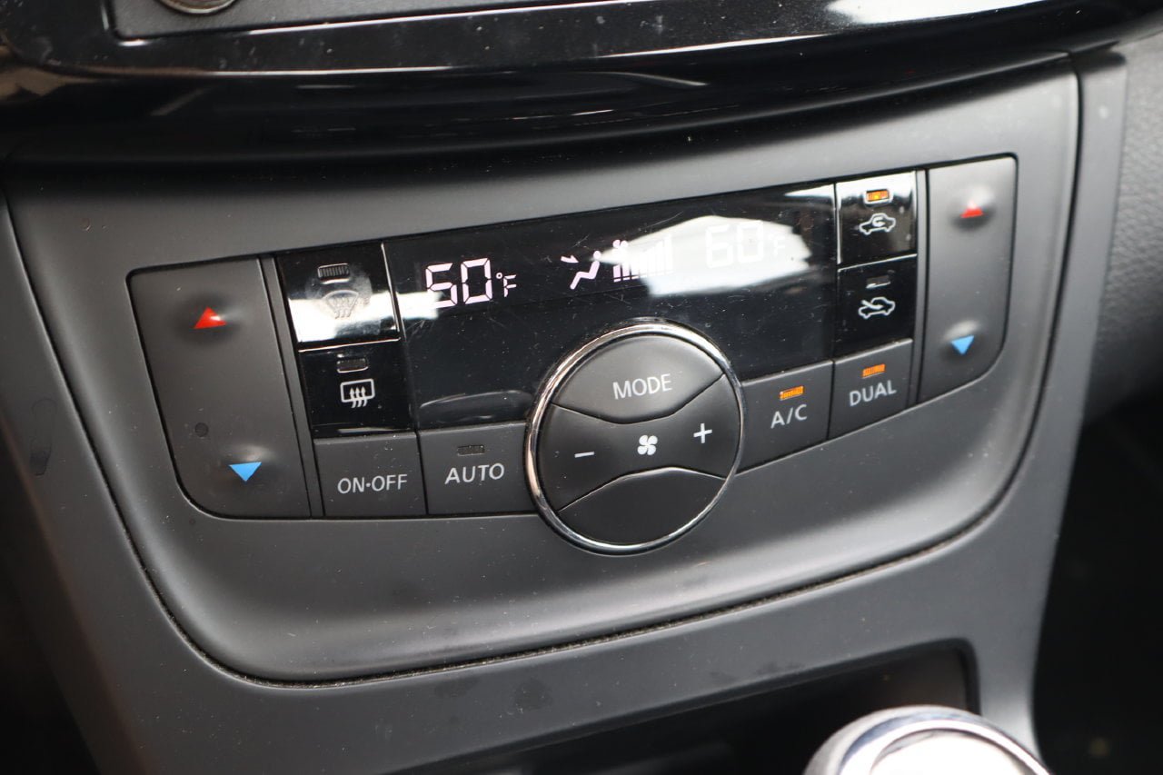 Used 2019 Nissan Sentra SV FWD image 22