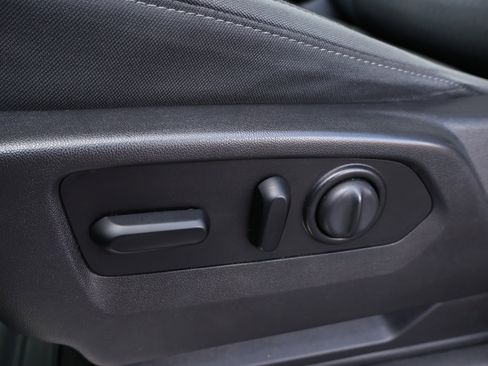 Used 2021 Chevrolet Silverado 1500 LT image 8