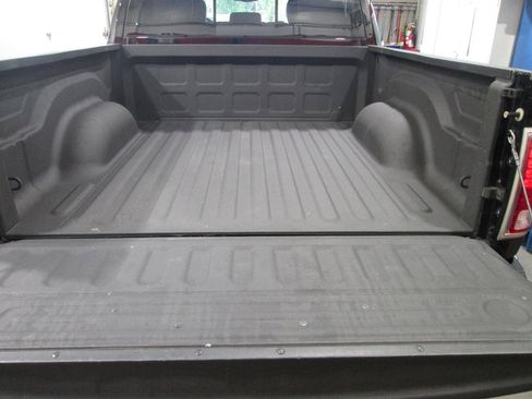 Used 2013 RAM 1500 Laramie w/ Convenience Group AWD/4WD image 36