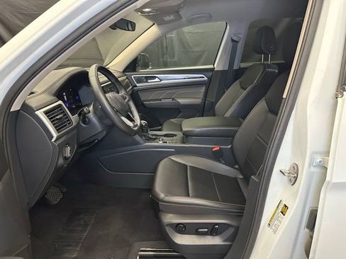 Used 2023 Volkswagen Atlas SE FWD image 23
