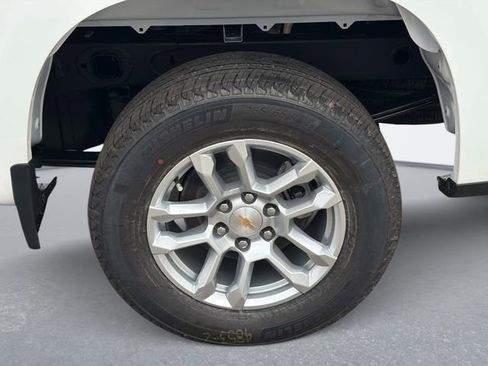 New 2026 Chevrolet Silverado 1500 LT image 12