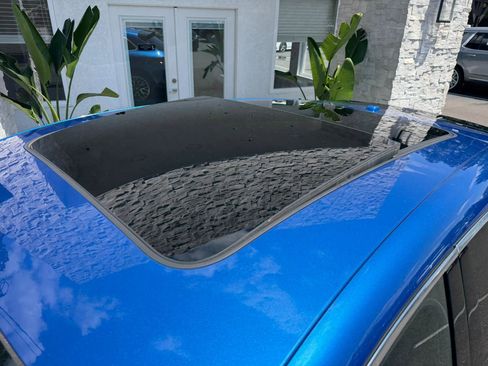 Used 2015 Porsche Macan S AWD/4WD image 8