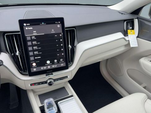 New 2026 Volvo XC60 B5 Ultra w/ Climate Package image 26