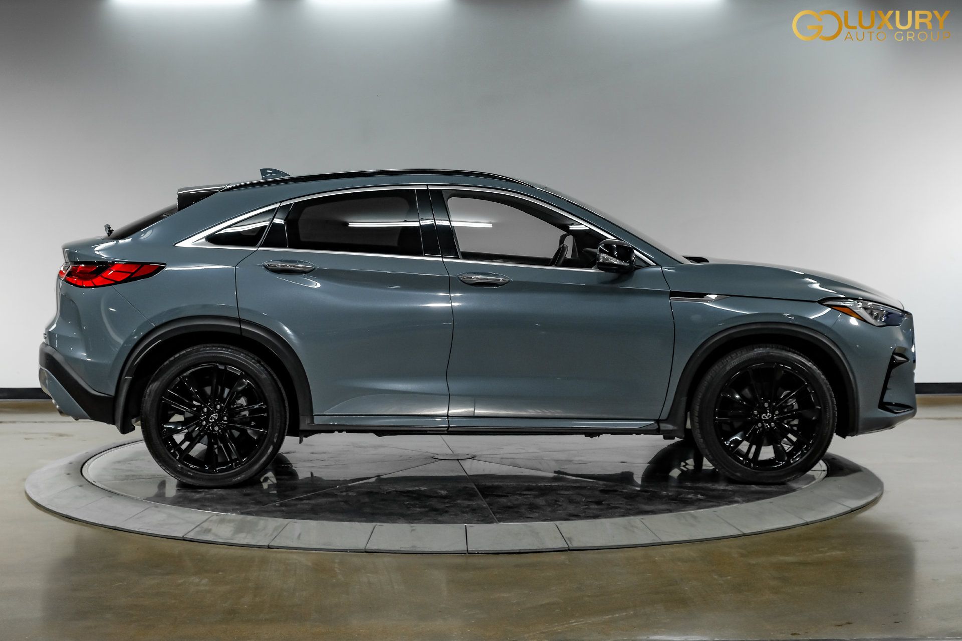 Used 2023 INFINITI QX55 Essential w/ Cargo Package AWD/4WD image 11