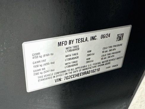 Used 2024 Tesla Cybertruck Cyberbeast AWD/4WD image 64