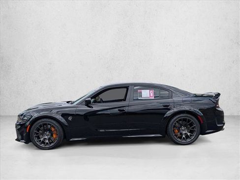 Used 2022 Dodge Charger SRT Hellcat w/ Harman/Kardon Audio Group RWD image 9