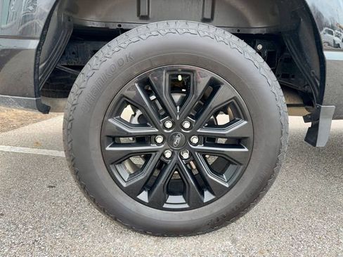 Used 2024 Ford F150 Lariat image 40