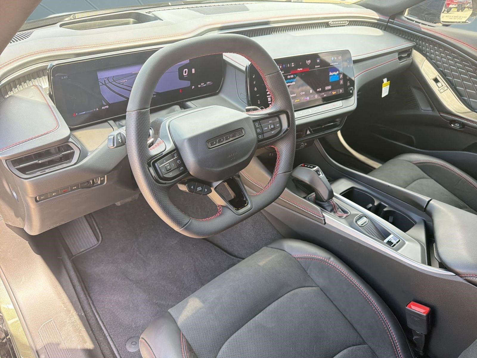 New 2026 Dodge Charger R/T AWD/4WD image 4