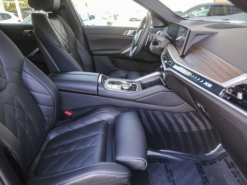 Used 2026 BMW X6 xDrive40i w/ Premium Package AWD/4WD image 13