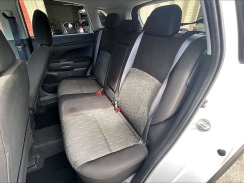 Used 2022 Mitsubishi Outlander Sport LE AWD/4WD image 25