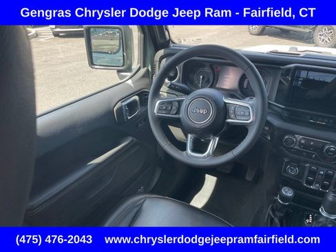 Used 2024 Jeep Wrangler Unlimited Sahara w/ Safety Group AWD/4WD image 61