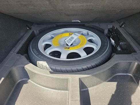 Used 2024 BMW 530i image 16