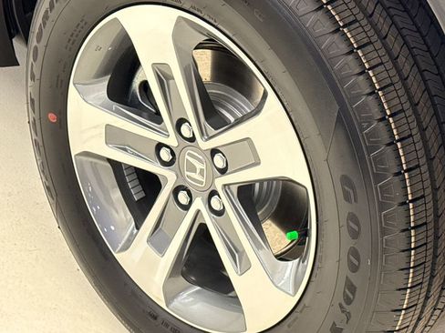 New 2026 Honda Pilot EX-L image 11