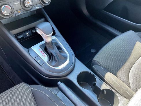Used 2023 Kia Forte LXS FWD image 16