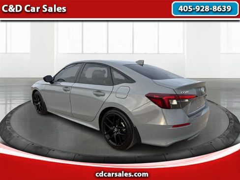 Used 2025 Honda Civic Sport image 1