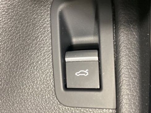 Certified 2025 Audi Q7 3.0T Premium Plus w/ Premium Plus Package image 19