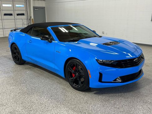 Used 2023 Chevrolet Camaro LT w/ RS Package RWD image 6