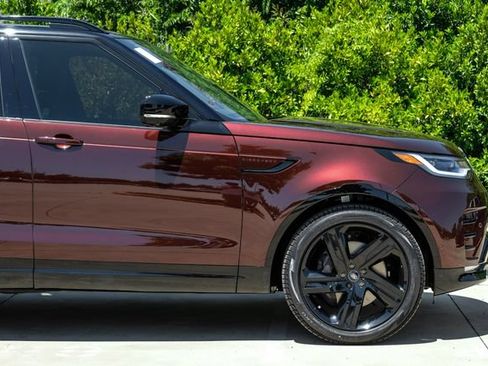 New 2026 Land Rover Discovery Limited Edition AWD/4WD image 10