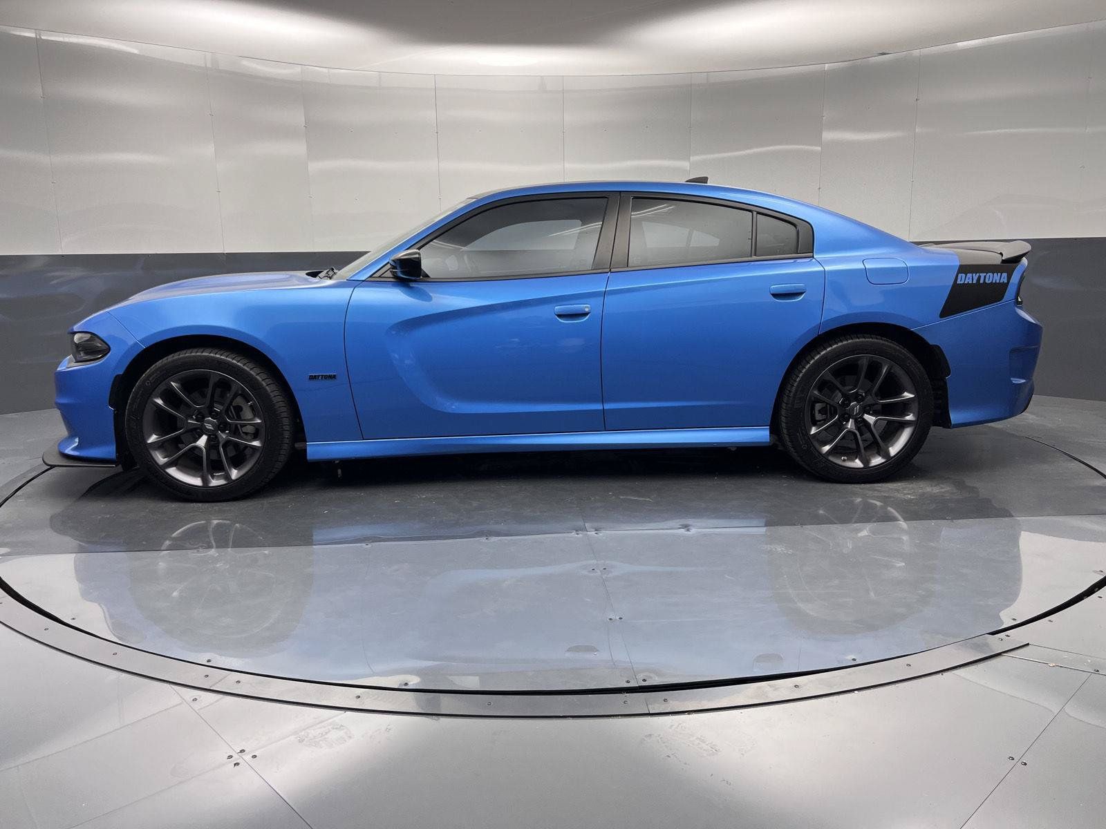 Used 2023 Dodge Charger R/T w/ Daytona Edition Group RWD image 30