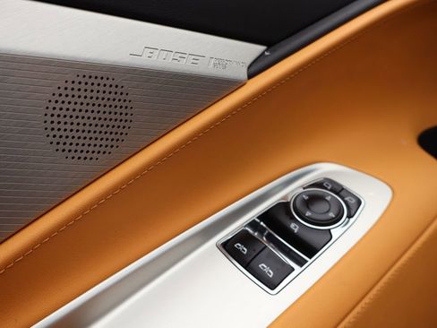 Used 2021 Chevrolet Corvette Stingray Preferred Cpe w/ Engine Appearance Package image 14