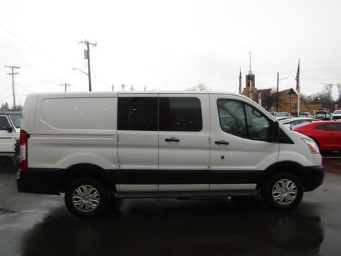 Used 2019 Ford Transit 250 130 Low Roof w/ Exterior Upgrade Package image 5