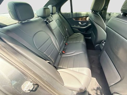 Used 2020 Mercedes-Benz C 300 Sedan image 29