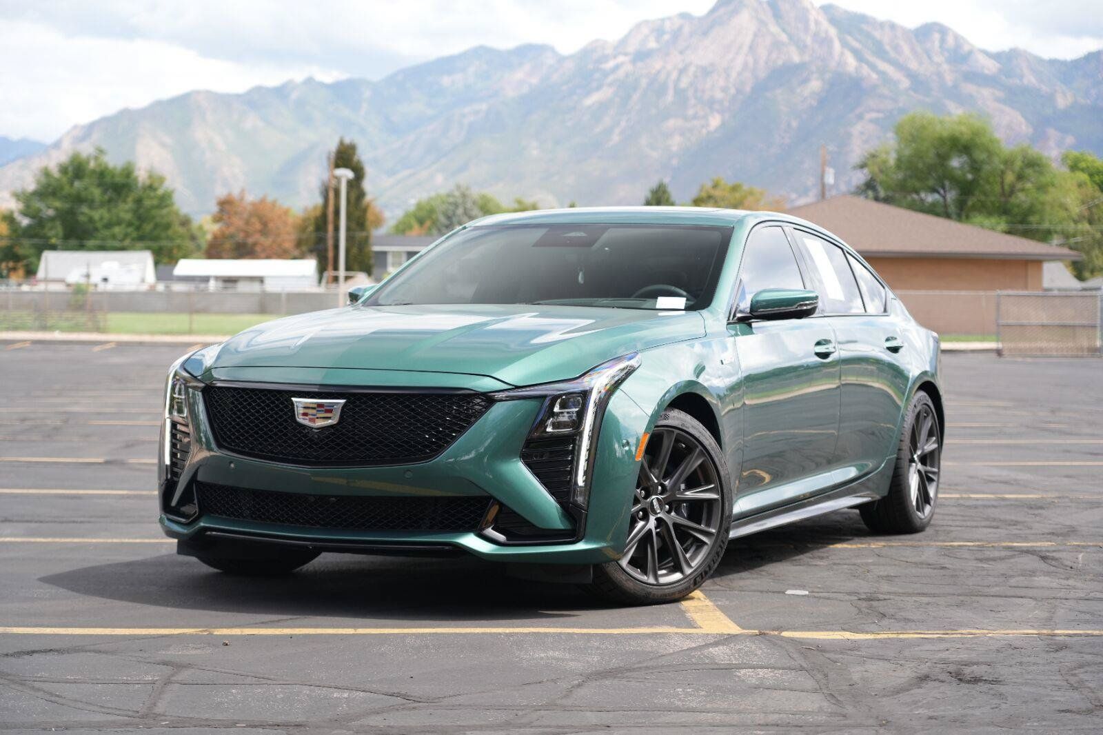 Used 2026 Cadillac CT5 V w/ Platinum Package RWD image 1