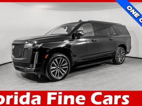 Used 2023 Cadillac Escalade ESV Sport AWD/4WD image 1