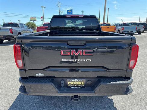 Used 2023 GMC Sierra 1500 Pro w/ Graphite Edition AWD/4WD image 7