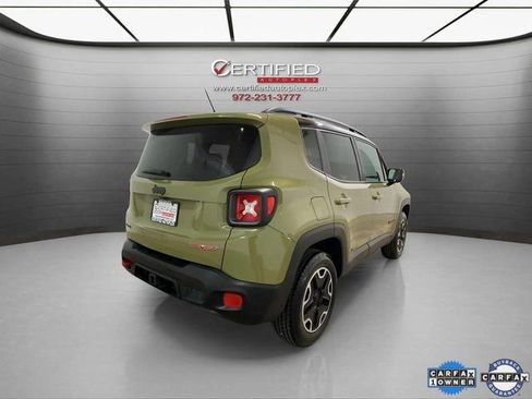 Used 2015 Jeep Renegade Trailhawk w/ Premium Leather Group image 7