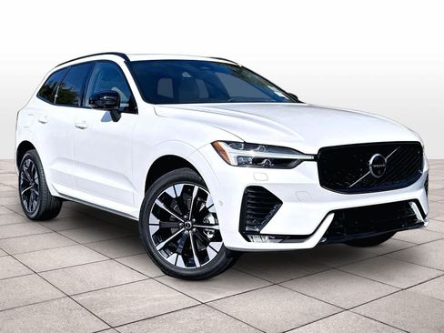 Used 2026 Volvo XC60 B5 Plus w/ Protection Package Premier AWD/4WD image 2