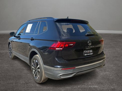 Used 2022 Volkswagen Tiguan S image 33