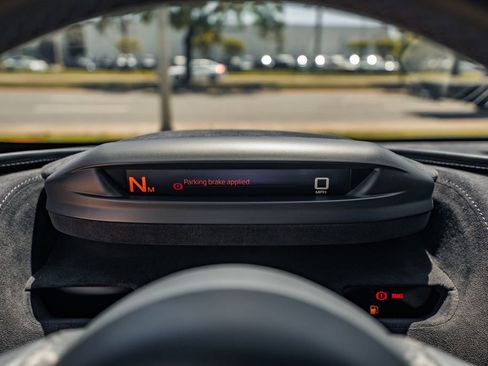 Used 2021 McLaren 720S Performance image 26