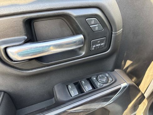 Used 2019 Chevrolet Silverado 1500 LTZ w/ LTZ Premium Package image 18