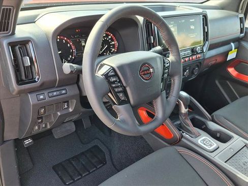 New 2026 Nissan Frontier PRO-4X w/ Pro-4x Convenience Package AWD/4WD image 3