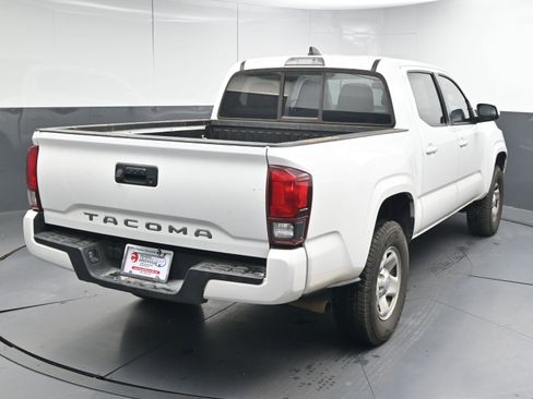Certified 2020 Toyota Tacoma SR image 8