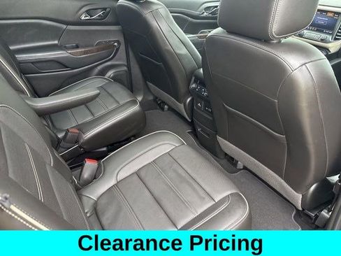 Used 2020 GMC Acadia Denali w/ Denali Ultimate Package image 41