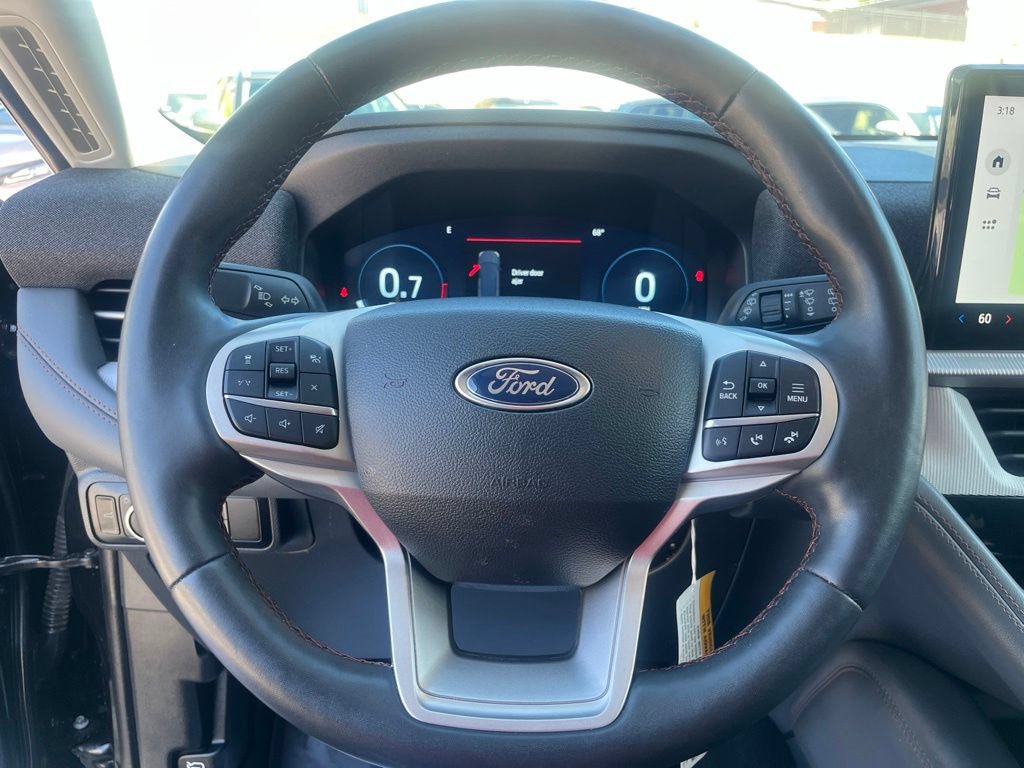 Used 2025 Ford Explorer Active w/ Active Comfort Package AWD/4WD image 20