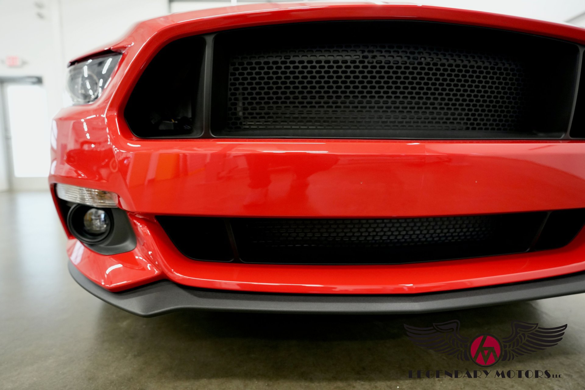 Used 2017 Ford Mustang GT RWD image 9